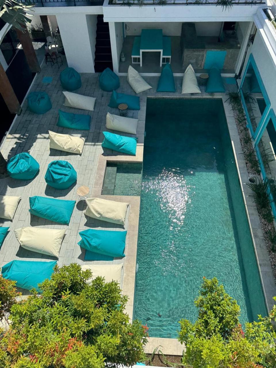 Canggu Central Hostel Dış mekan fotoğraf
